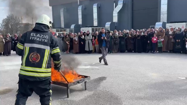 Elazığ'da "Afetlere dirençli toplum eğitimleri" verildi
