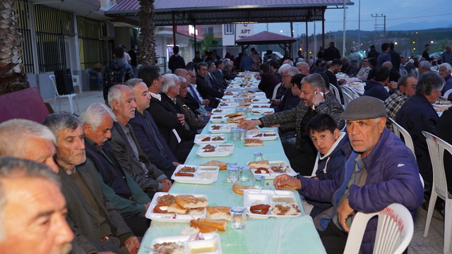 Sumbas Belediyesi iftar verdi
