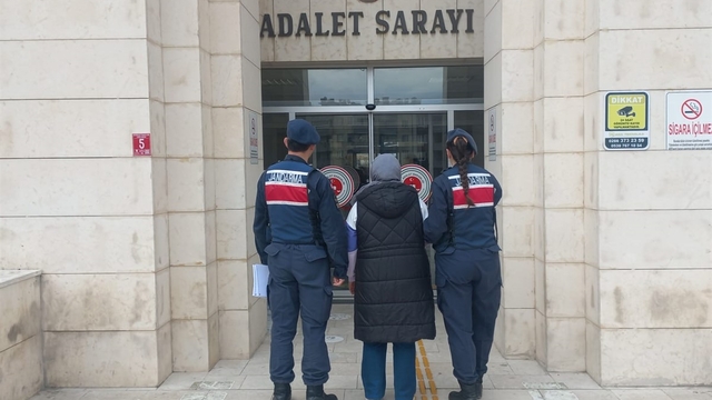 Balıkesir'de firari FETÖ hükümlüsü yakalandı