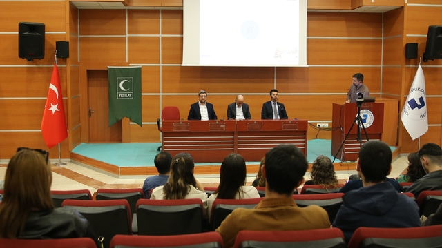 Denizli Yeşilay Şube Başkanı Şirin, öğrencilere bağımlılıklarla mücadeleyi anlattı