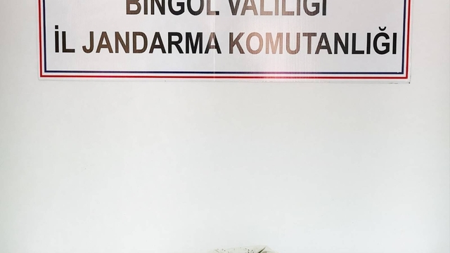 Bingöl'de 2 kilo 230 gram esrar ele geçirildi