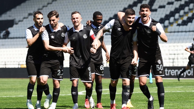 Manisa FK seri peşinde