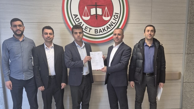 Büro Memur-Sen Van Şube Başkanlığına seçilen İmrak, mazbatasını aldı