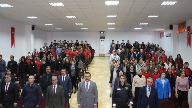 Ağın'da Dünya Şiir Günü etkinliği düzenlendi