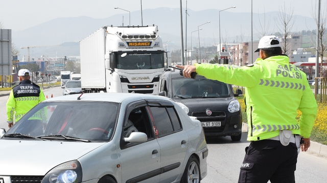 Samsun-Ankara kara yolunda bayram öncesi trafik denetimleri artırıldı