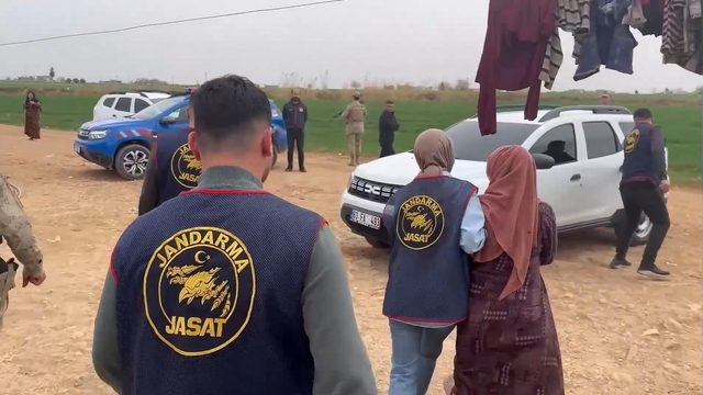 Evlilik dışı dünyaya gelen bebeklerini öldüren şüpheliler tutuklandı