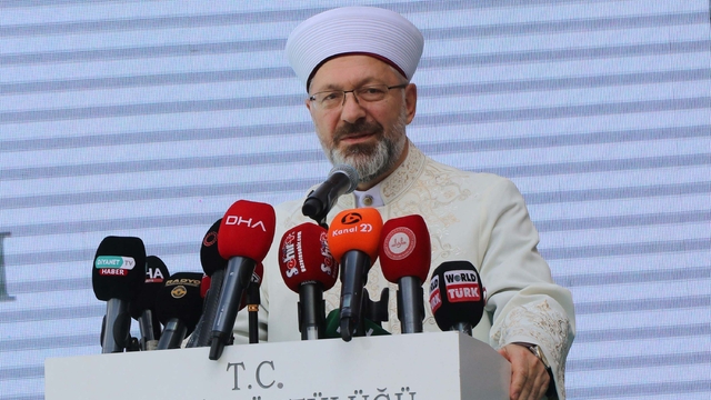 Ali Erbaş, AK Partili Zeybekci'nin yaptırdığı cami açılışına katıldı