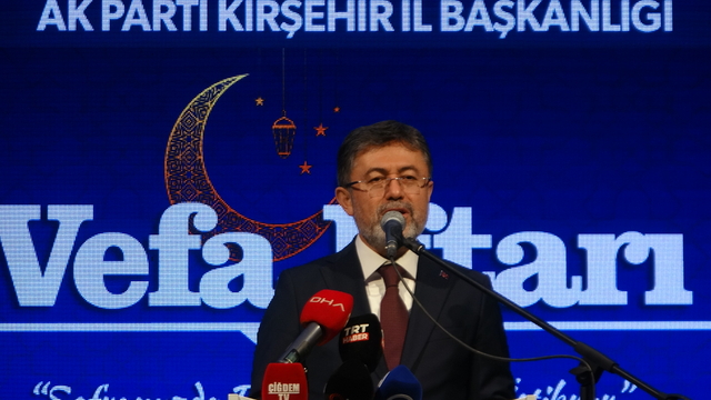 Bakan Yumaklı: Derdimiz tarım ve orman sektöründe Türkiye Yüzyılı'nın taşlarını döşemek (2)