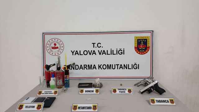 Yalova'da uyuşturucu operasyonunda 4 zanlı yakalandı