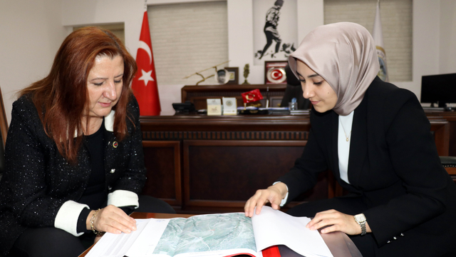 Gümüşhacıköy ilçesini kadınlar yönetiyor