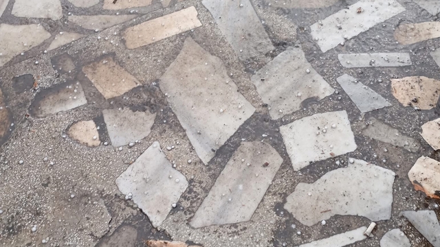Çan'da dolu ve sağanak etkili oldu