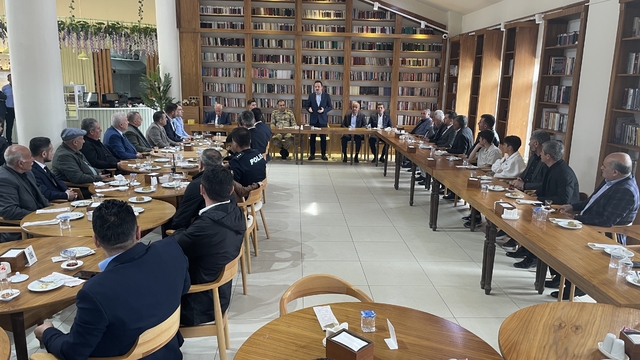 Malazgirt'te bayramlaşma töreni düzenlendi