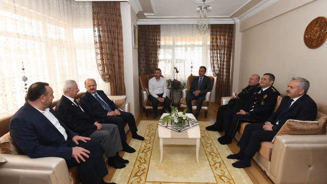 Kastamonu Valisi Dallı'dan bayram ziyaretleri