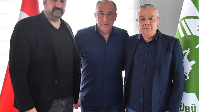Kırşehir Futbol SK, teknik direktör Cevdet Uzunköprü ile anlaştı