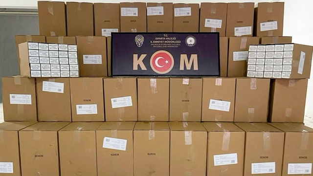 Isparta'da 1 milyon kaçak makaron ele geçirildi