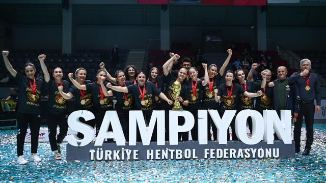 Hentbol Kadınlar 1. Lig'de şampiyon Polatlı Belediyesi SK oldu