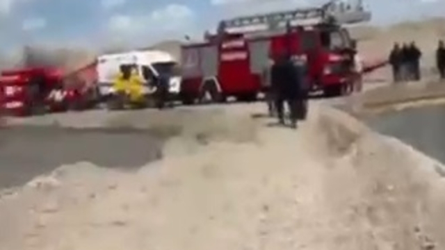 Kum ocağında çalışırken nehre düşen Mehmet, kayboldu