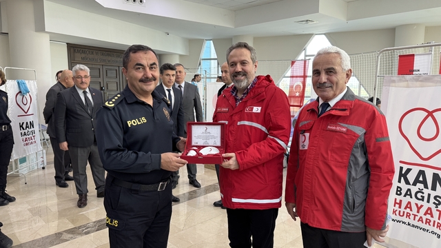 Samsun'da 155 emniyet personeli kan bağışında bulundu