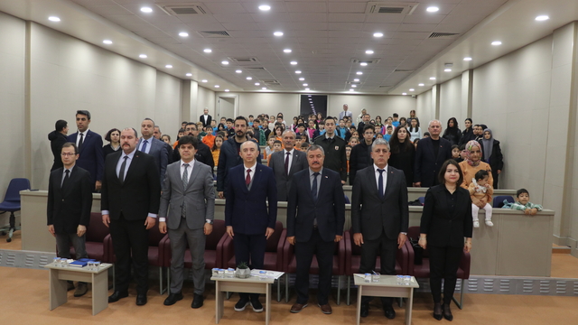 Dünyanın en iyi 7 kütüphanesi arasına giren Burdur İl Halk Kütüphanesi'nde etkinliklere başlandı