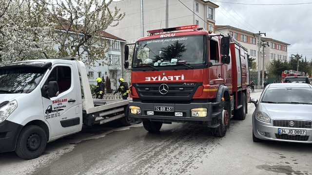 Bolu'da bir kişi, evinin balkonunda çıkan yangına müdahale ederken yaralandı