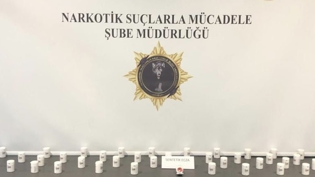 Samsun'da araç ses sistemine saklanan uyuşturucu bulundu