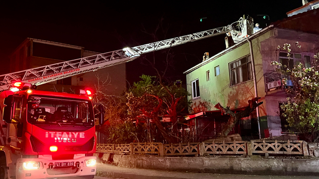 Kocaeli'de baca yangını söndürüldü