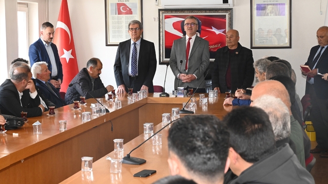 Seydişehir'de muhtarlarla istişare toplantısı yapıldı