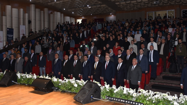 Antalya'da "Genç Sada Kur'an-ı Kerim'i Güzel Okuma Yarışması" Türkiye finali yapıldı