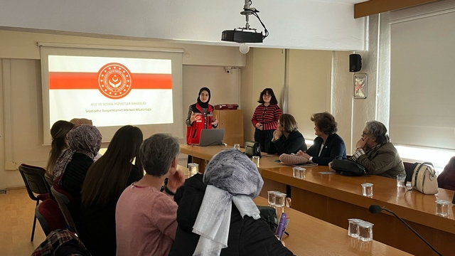 Seydişehir'de aile içi ve kadına yönelik şiddetle mücadele eğitimi verildi
