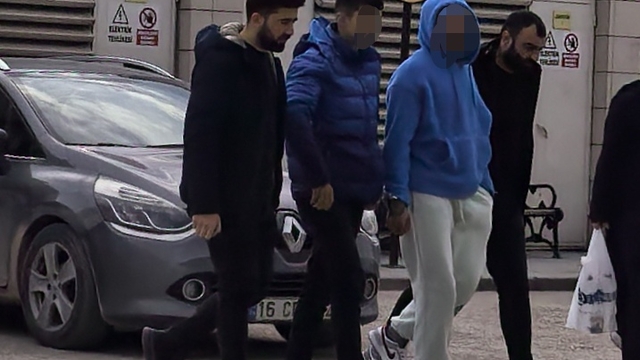 Polisten kaçan motosiklet sürücüsünün üzerinde 350 gram bonzai ele geçirildi