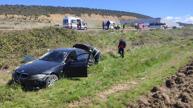 Edirne'de otomobiller çarpıştı: 5 yaralı