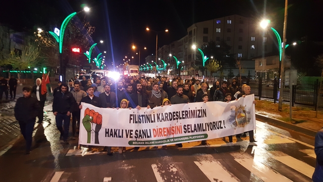 Bingöl'de vatandaşlar Gazze'ye destek için yürüdü