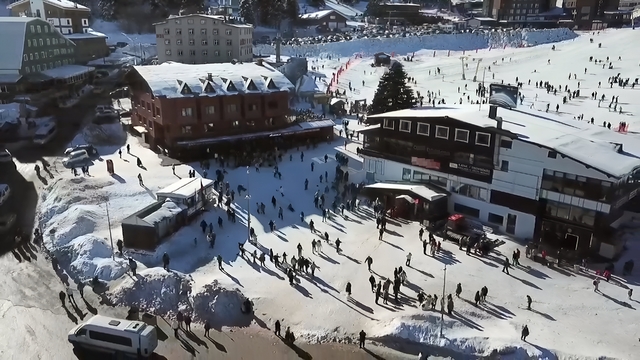 'Beyaz cennet' 2,5 ayda 793 bin 268, 9 günlük bayram tatilinde 25 bin 395 tatilciyi ağırladı