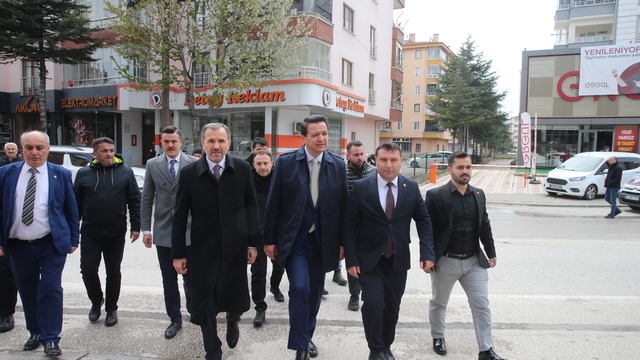 Saadet Partisi Genel Başkanı Arıkan, Tokat il kongresine katıldı
