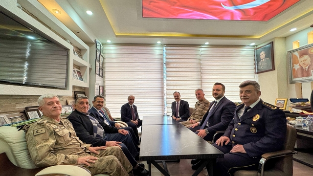 İçişleri Bakan Yardımcısı Aktaş, Siirt'te ziyaretlerde bulundu