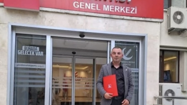 Yeniden Refah Partisi Kırşehir ilçe yönetiminden 17 istifa