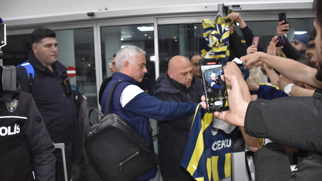 Fenerbahçe'ye Sivas'ta coşkulu karşılama