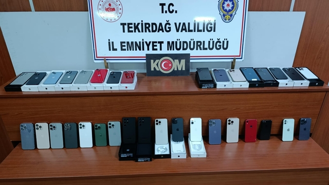 Tekirdağ'da telefon kaçakçılığı operasyonunda 3 kişi yakalandı