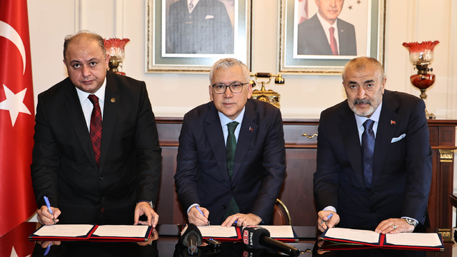 Sivas'ta hayırsever iş insanı aile sağlığı merkezi yaptıracak