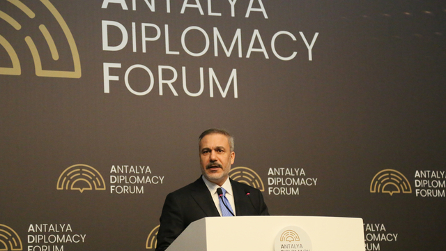 Bakan Fidan: Cumhurbaşkanımız uygun şartlar gerçekleştiğinde Suriye'yi ziyaret etmek istiyor