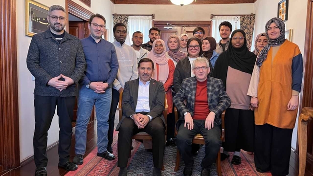 Konya'da 24 ülkeden genç "Geleneksel Sanat Kursları"nda sanat öğreniyor