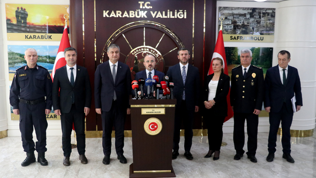 İçişleri Bakan Yardımcısı Turan, Karabük'te sahipsiz hayvanlara ilişkin konuştu: