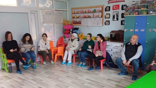 Gerze'de aşı farkındalık eğitimleri veriliyor