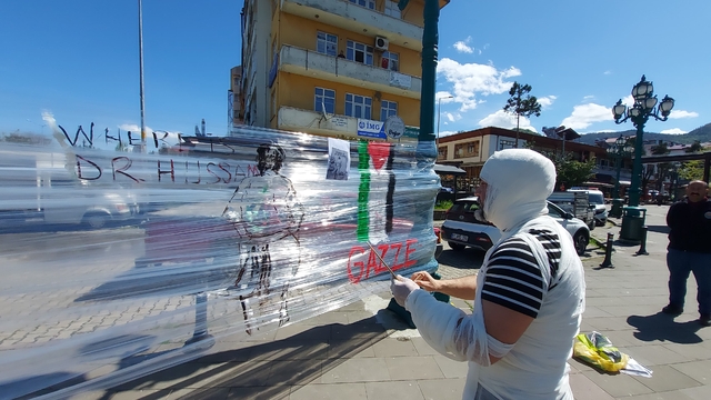 Gazze'de yaşananlara sanatıyla dikkat çekti