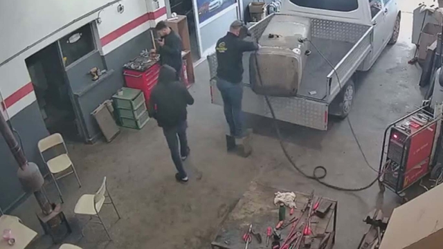 Kaynak yapılan yakıt deposu patladı