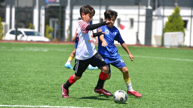 Okul Sporları Futbol Grup Müsabakaları Osmaniye'de başladı