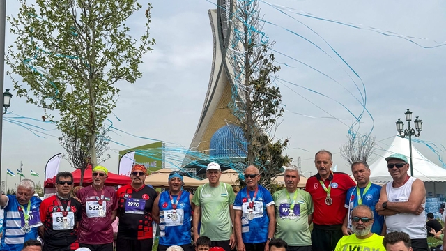 "Palandöken Masterler" ekibi Özbekistan'da "Uluslararası Taşkent Maratonu"na katıldı