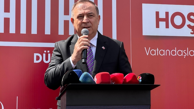 CHP'li Zeybek: Sandık milletin önüne gelene kadar meydanlardan geri durmayacağız