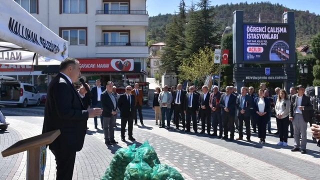 Nallıhan'da çiftçilere tohum desteği