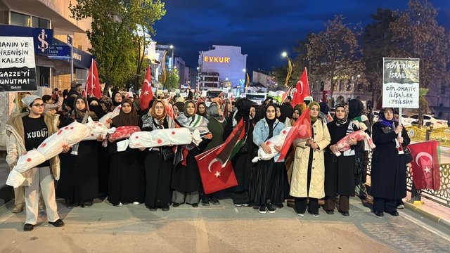 Elazığ'da Filistin'e destek yürüyüşü yapıldı